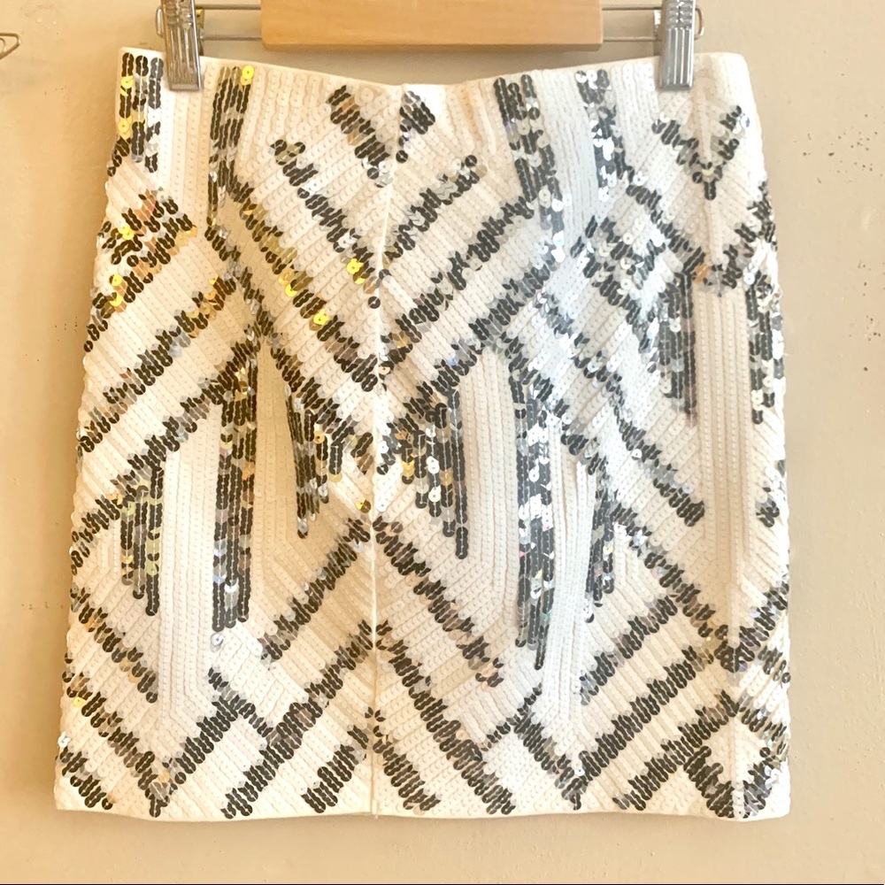 Express Sequin skirt